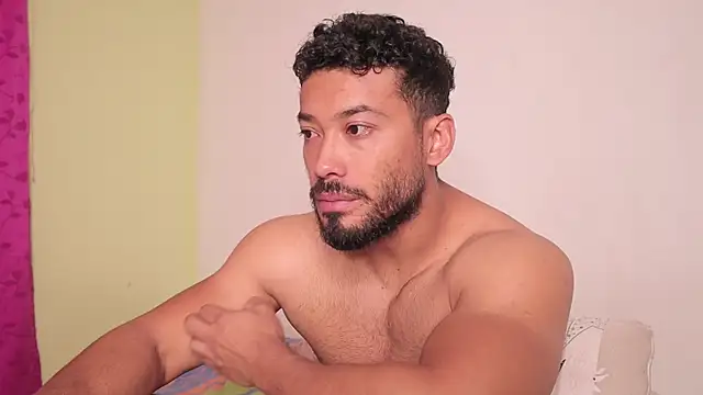 freddsexxx online show from November 19, 2:17 pm