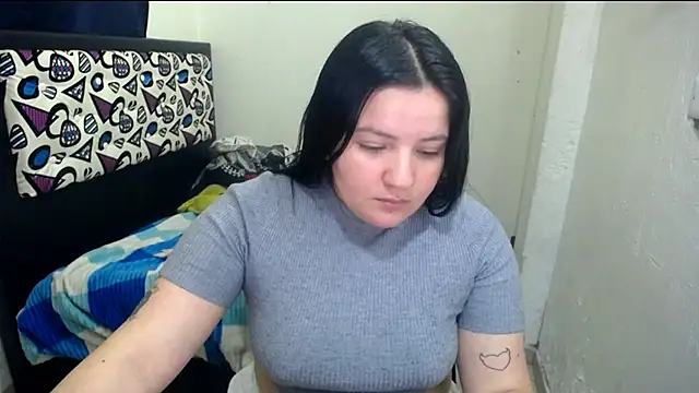 shopyymessyy online show from February 28, 6:20 pm