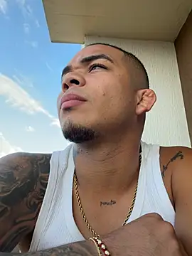 jordan mayers02 online show from April 11, 10:36 pm