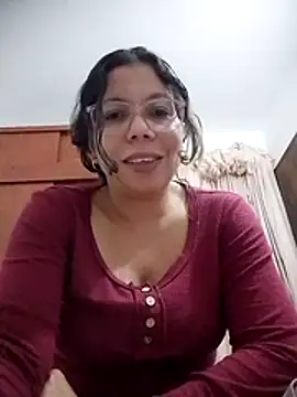 Carliina Soussa online show from March 30, 1:39 am