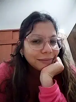 Carliina Soussa online show from April 12, 1:10 am