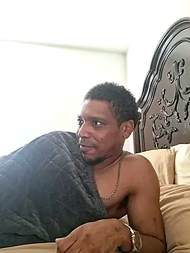 Snapshot of bigboytoy912 chatting on July 20, 12:51 pm bigboytoy912 online show from July 20, 12:51 pm