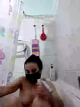 Snapshot of MikaKors chatting on January 13, 8:26 pm MikaKors online show from January 13, 8:26 pm