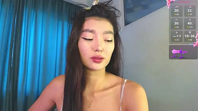 AudreyMell online show from May 21, 5:25 am