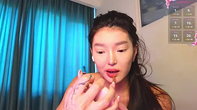 AudreyMell online show from May 30, 6:43 am