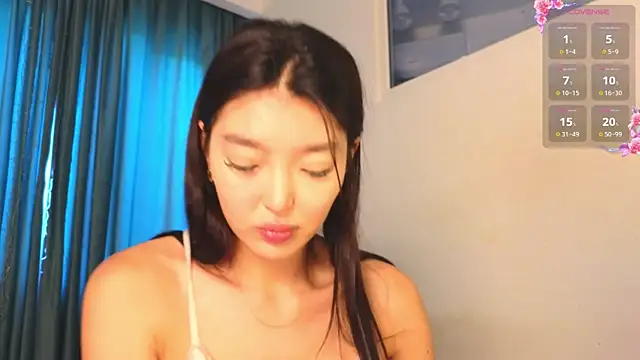 AudreyMell online show from July 6, 7:38 am