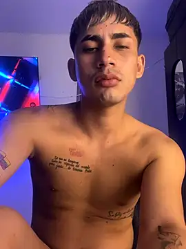Snapshot of boy_latino_sex chatting on October 18, 4:30 pm boy latino sex online show from October 18, 4:30 pm