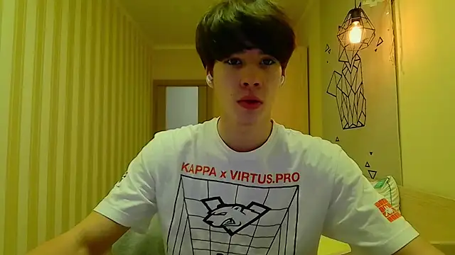 Snapshot of gayGamogey chatting on December 16, 5:00 pm gayGamogey online show from December 16, 5:00 pm