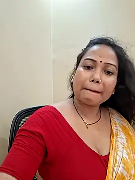 Snapshot of DREAM_GIRL-30 chatting on July 11, 6:05 am DREAM GIRL-30 online show from July 11, 6:05 am