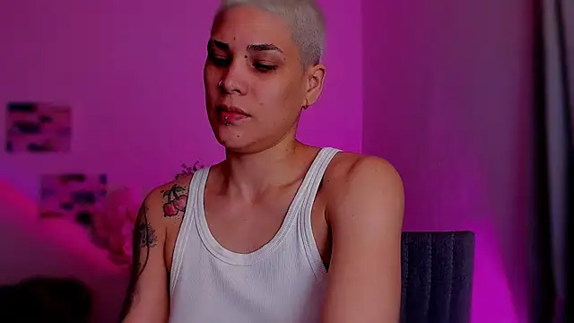 Charlee pink online show from March 2, 5:08 am