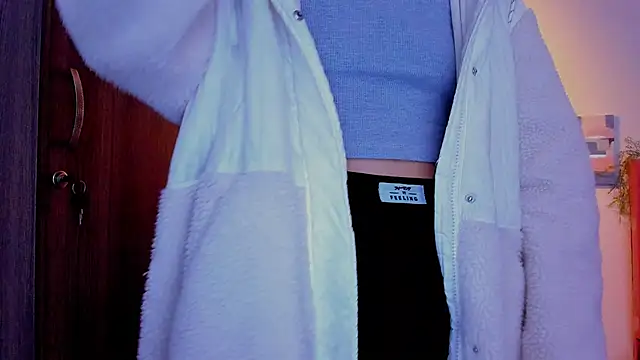 Charlee pink online show from March 18, 2:26 am