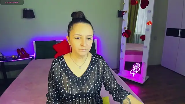 AngellLika online show from October 6, 12:13 pm