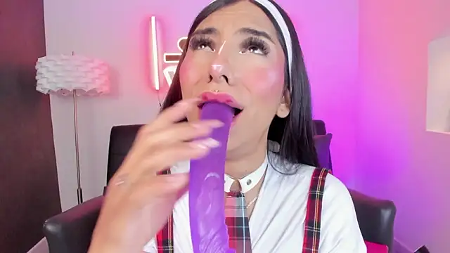 miss  allison online show from February 21, 11:11 am