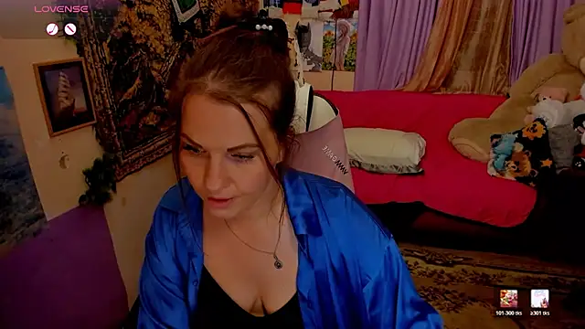 Snapshot of masha19981 chatting on August 7, 9:17 pm masha19981 online show from August 7, 9:17 pm