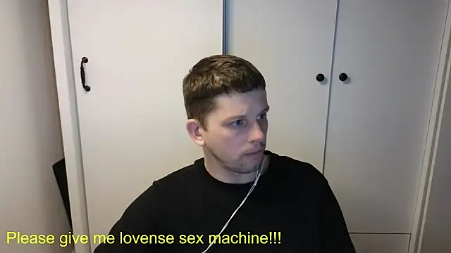 Snapshot of BigL0ve chatting on April 23, 3:03 pm BigL0ve online show from April 23, 3:03 pm