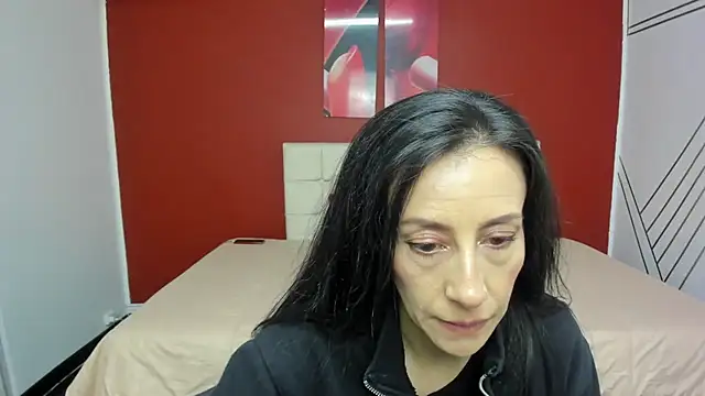 Snapshot of Abrillee1 chatting on February 6, 7:29 pm Abrillee1 online show from February 6, 7:29 pm