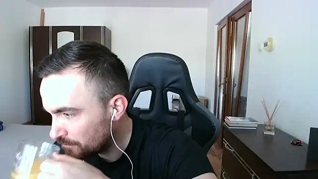 mu5clemania2 online show from March 11, 11:49 am