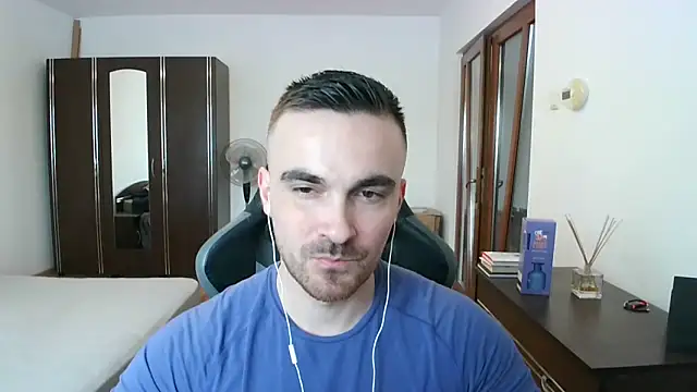 mu5clemania2 online show from April 2, 12:36 pm