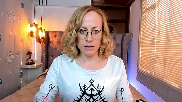 Snapshot of SammySanders chatting on January 8, 9:34 pm SammySanders online show from January 8, 9:34 pm