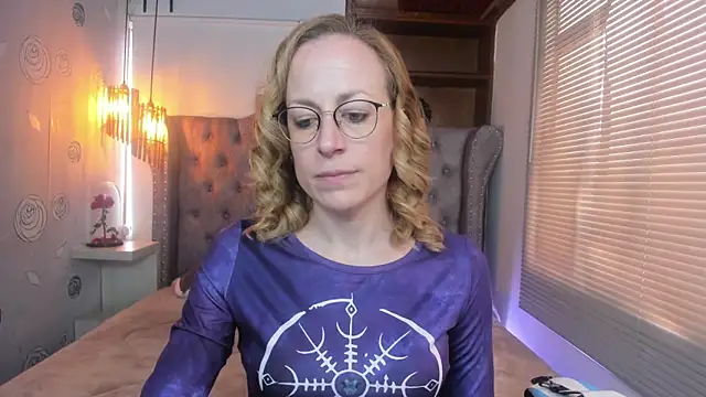 Snapshot of SammySanders chatting on February 27, 5:04 pm SammySanders online show from February 27, 5:04 pm