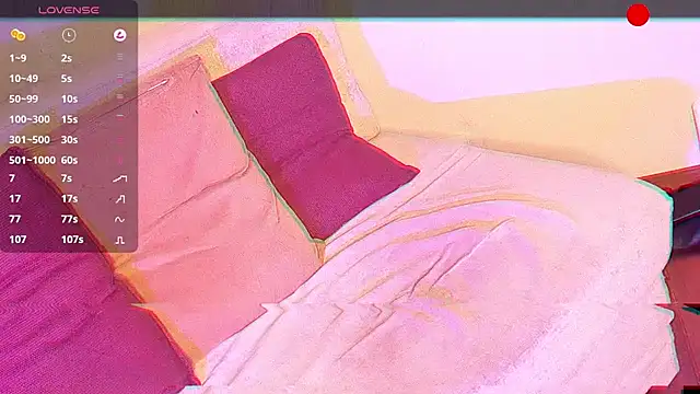 Snapshot of Nicholasrodrii chatting on December 12, 1:43 am Nicholasrodrii online show from December 12, 1:43 am