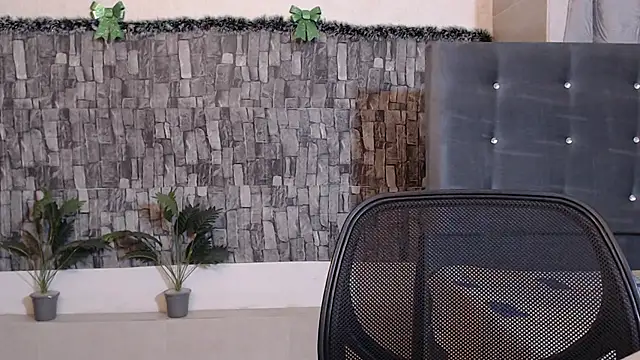 Snapshot of Joseephjackson chatting on February 12, 1:39 pm Joseephjackson online show from February 12, 1:39 pm