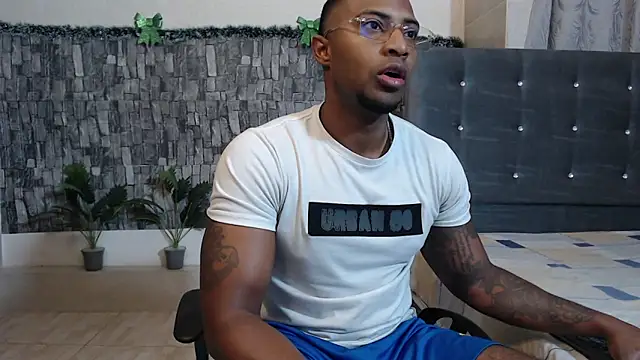 Snapshot of Joseephjackson chatting on February 17, 1:07 pm Joseephjackson online show from February 17, 1:07 pm