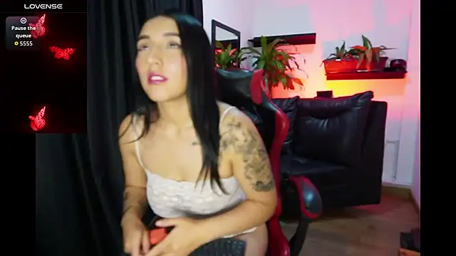 amy fox2 online show from November 18, 2:54 pm