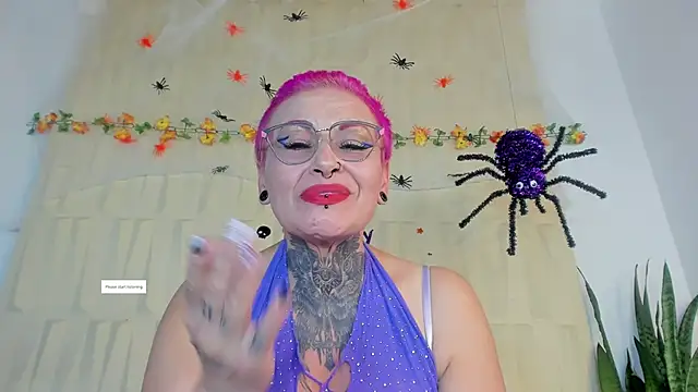 SandyyRose online show from October 18, 4:26 am