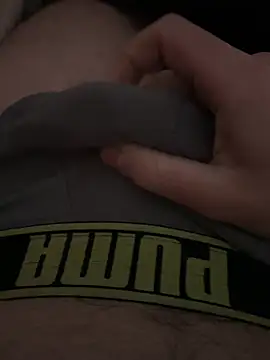 Snapshot of Napoletano17 chatting on February 4, 3:29 pm Napoletano17 online show from February 4, 3:29 pm