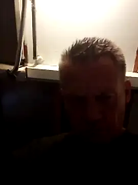 Snapshot of ed44435 chatting on November 11, 12:27 pm ed44435 online show from November 11, 12:27 pm