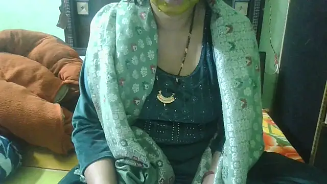 couplesuni online show from November 14, 4:44 am