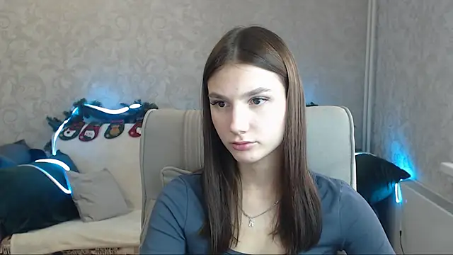 Snapshot of AnaHoney chatting on January 13, 5:44 am AnaHoney online show from January 13, 5:44 am