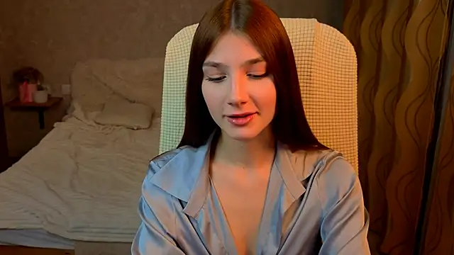 AnaHoney online show from November 29, 1:30 am