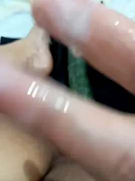 ambarlennoix online show from April 9, 7:47 am