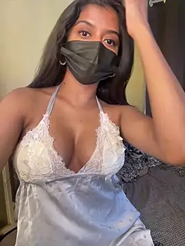 Snapshot of Aakanshaa__ chatting on May 20, 10:54 am Aakanshaa online show from May 20, 10:54 am
