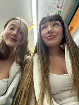 Sophie Avory online show from February 28, 5:25 pm