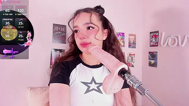 Snapshot of LosAlicee chatting on March 14, 12:17 am LosAlicee online show from March 14, 12:17 am