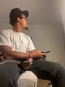 Snapshot of demonpt3 chatting on October 5, 3:49 am demonpt3 online show from October 5, 3:49 am