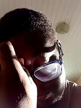 Jeanlaurent972 online show from October 18, 8:20 pm