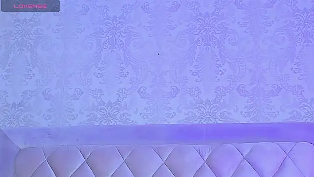 LiaFlowers online show from December 31, 1:36 am