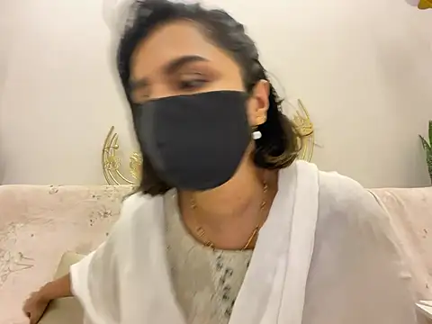 MaYaa  11 online show from February 27, 12:23 pm