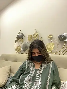 MaYaa  11 online show from April 19, 7:29 am