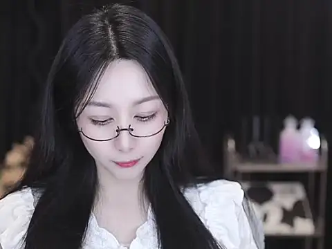 Nuyoah-77 online show from February 24, 2:59 pm