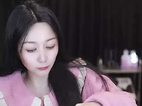 Nuyoah-77 online show from February 28, 5:14 pm