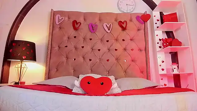 LadyAvalon online show from February 9, 8:13 pm