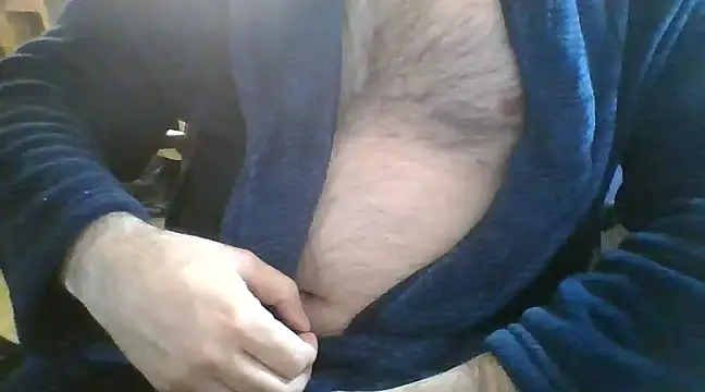 Snapshot of Genntle chatting on December 30, 9:29 pm Genntle online show from December 30, 9:29 pm