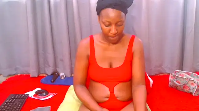 SexyCamilaxx online show from February 14, 9:03 am