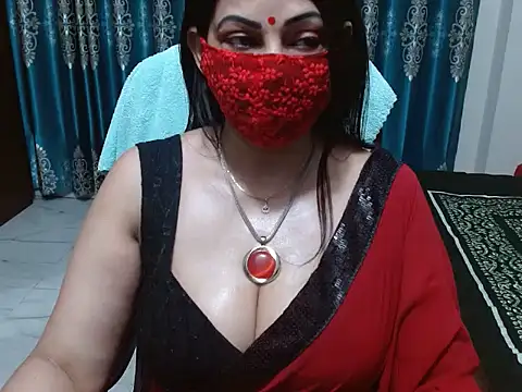 Snapshot of desi_mera chatting on February 6, 4:43 pm desi mera online show from February 6, 4:43 pm