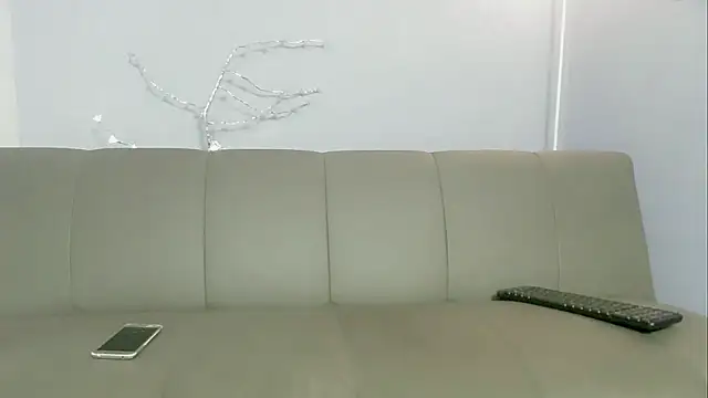 zacariasss  online show from October 25, 2:19 am